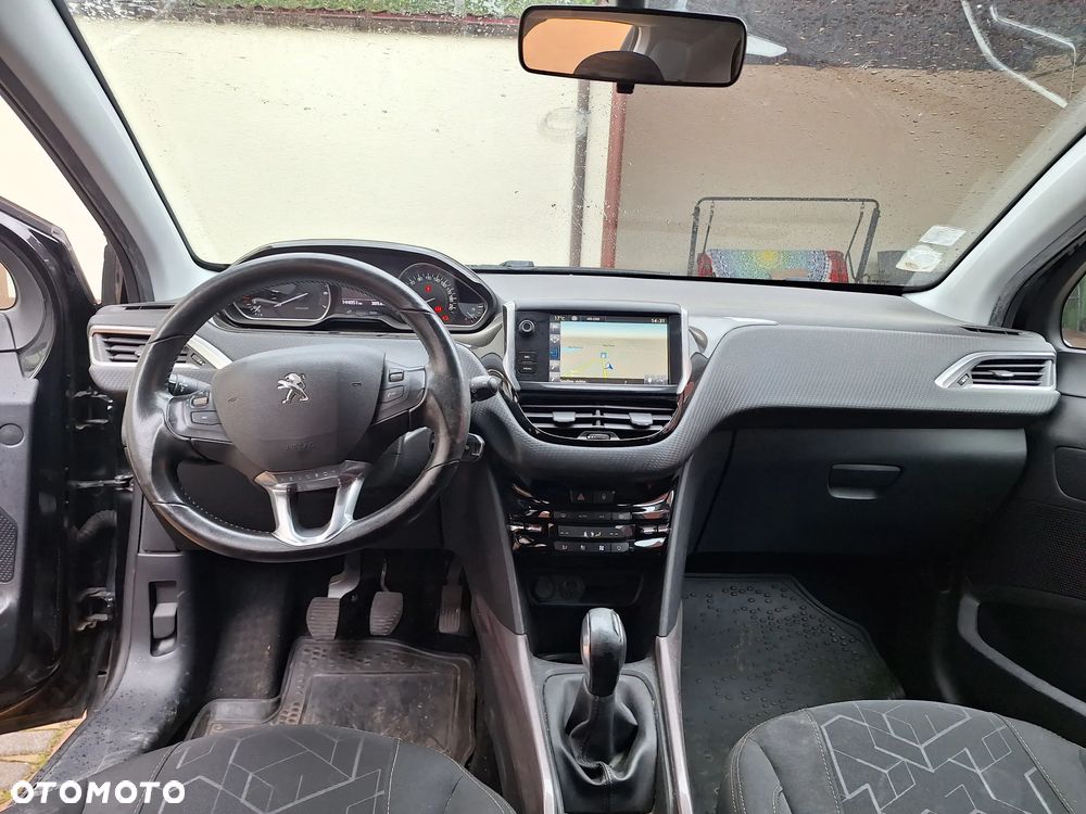 Peugeot 2008 PureTech 82 Style - 5