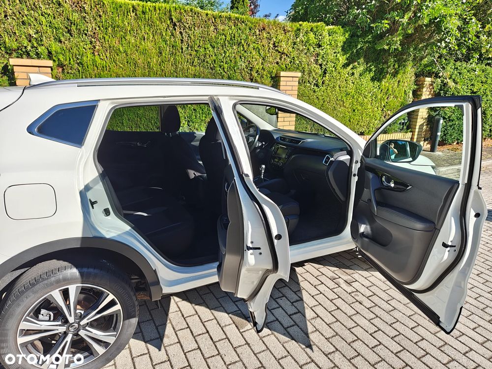 Nissan Qashqai 1.3 DIG-T N-Connecta - 7