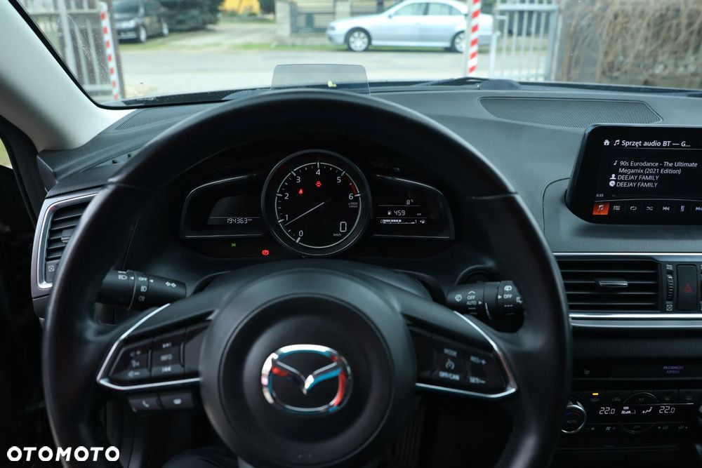 Mazda 3 - 7