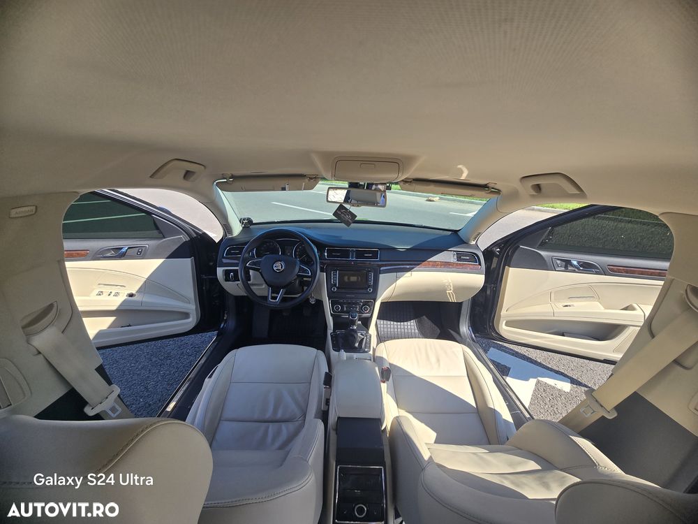 Skoda Superb 1.6 TDI Greenline Elegance - 13