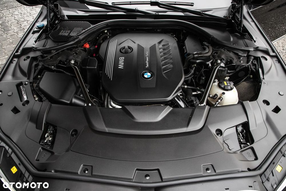 BMW Seria 7 730d xDrive - 15