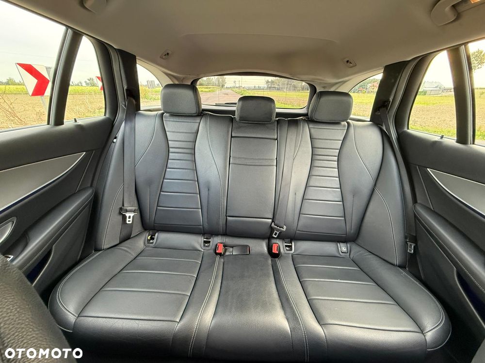 Mercedes-Benz Klasa E 200 d 9G-TRONIC Avantgarde - 7