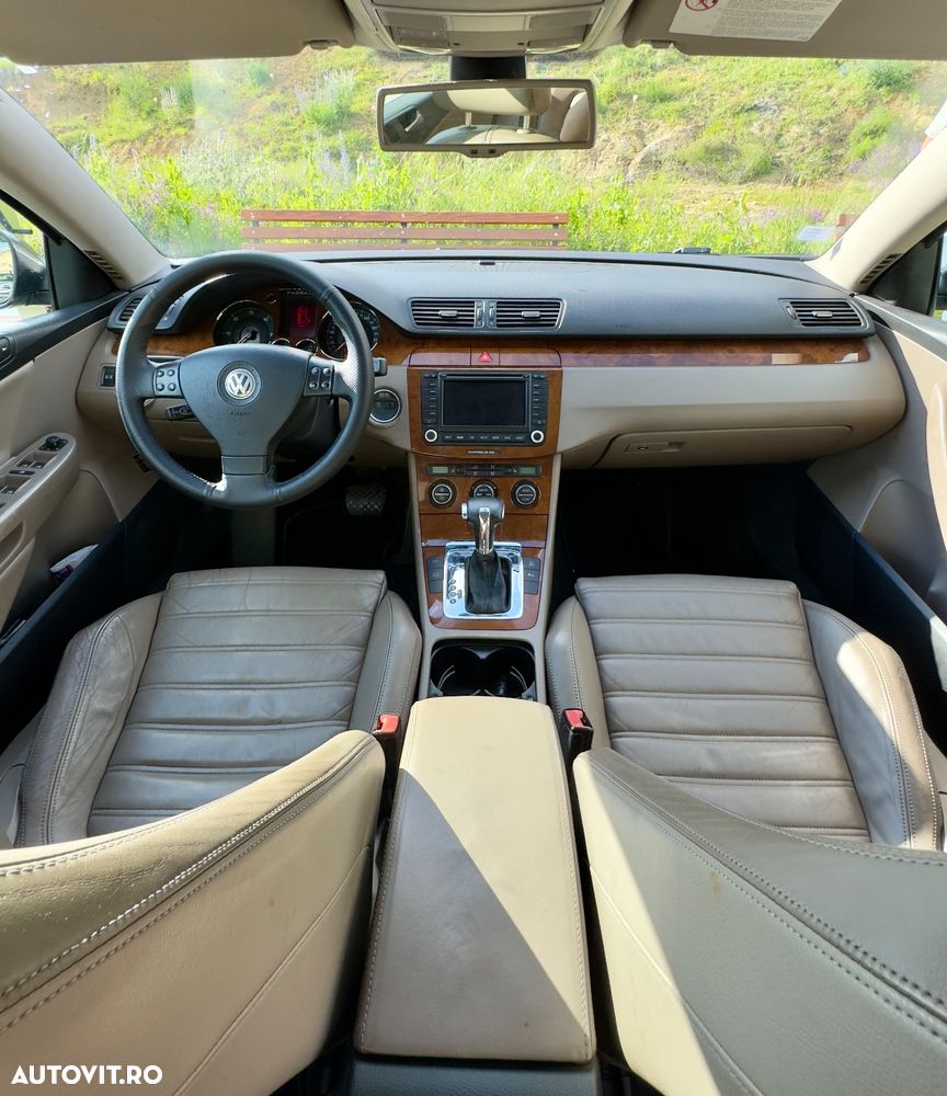 Volkswagen Passat Variant 2.0 TDI DSG Individual - 7