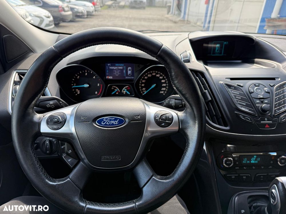 Ford Kuga 2.0 TDCi Powershift 4WD Titanium - 8