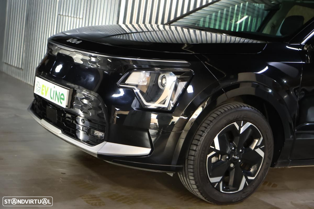 Kia Niro EV 64kWh Drive - 12