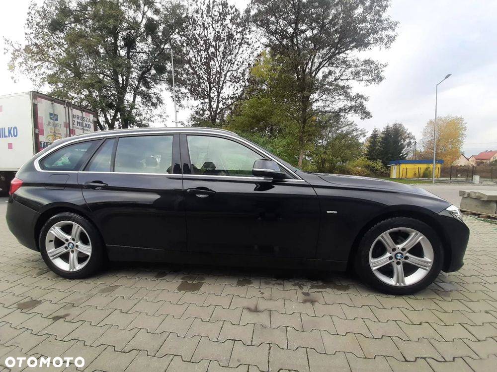 BMW Seria 3 318d Touring Luxury Line - 6