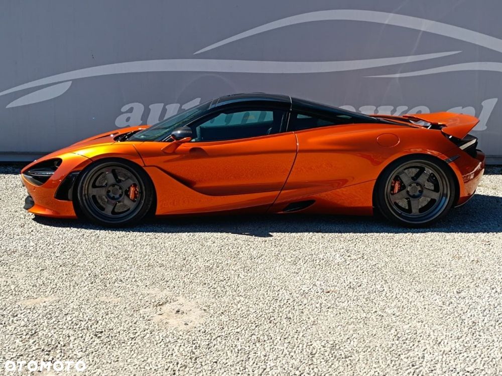 McLaren 720S Coupe - 18