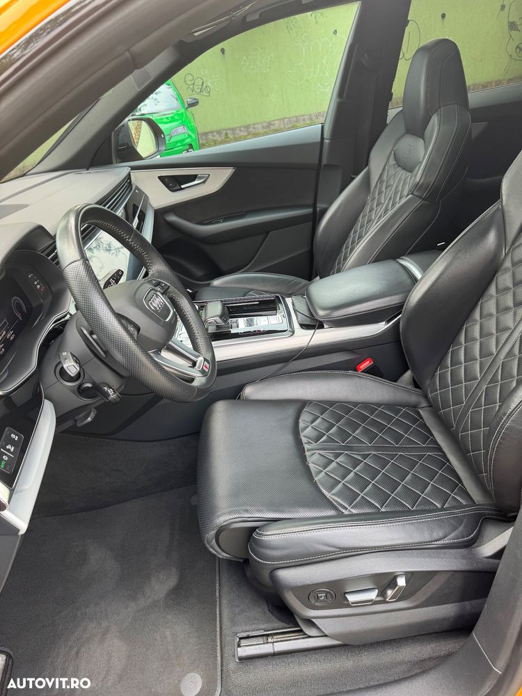Audi Q8 - 8
