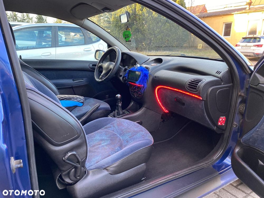 Peugeot 206 75 Tendance - 8