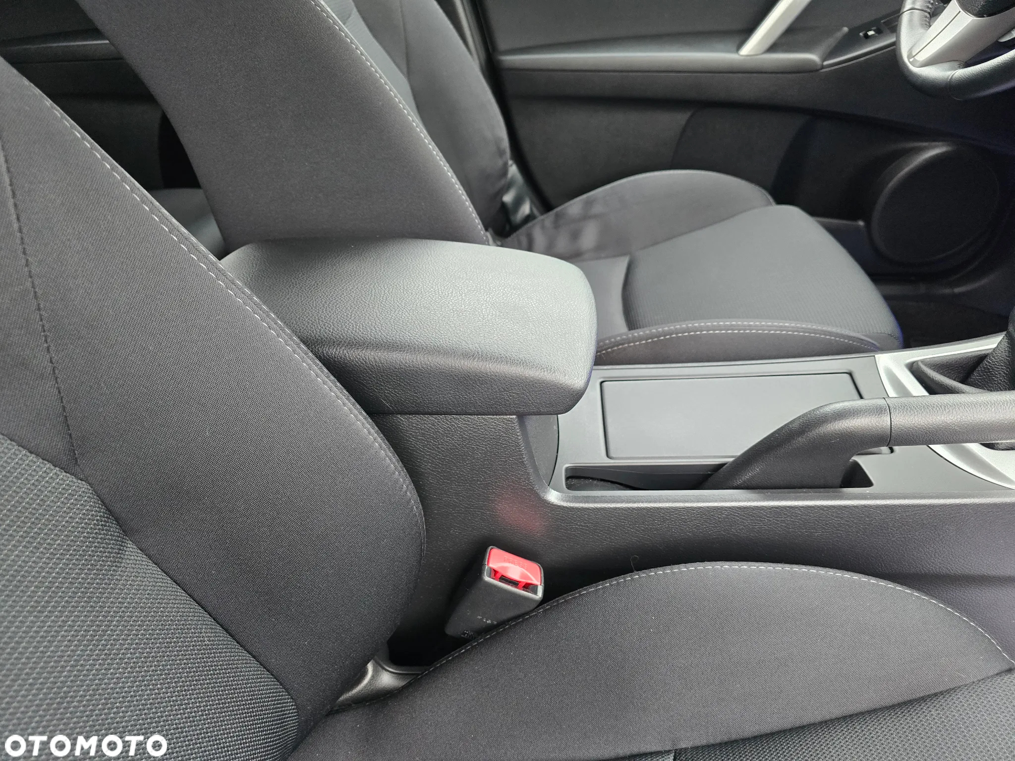 Mazda 3 1.6 Exclusive + EU5 - 27