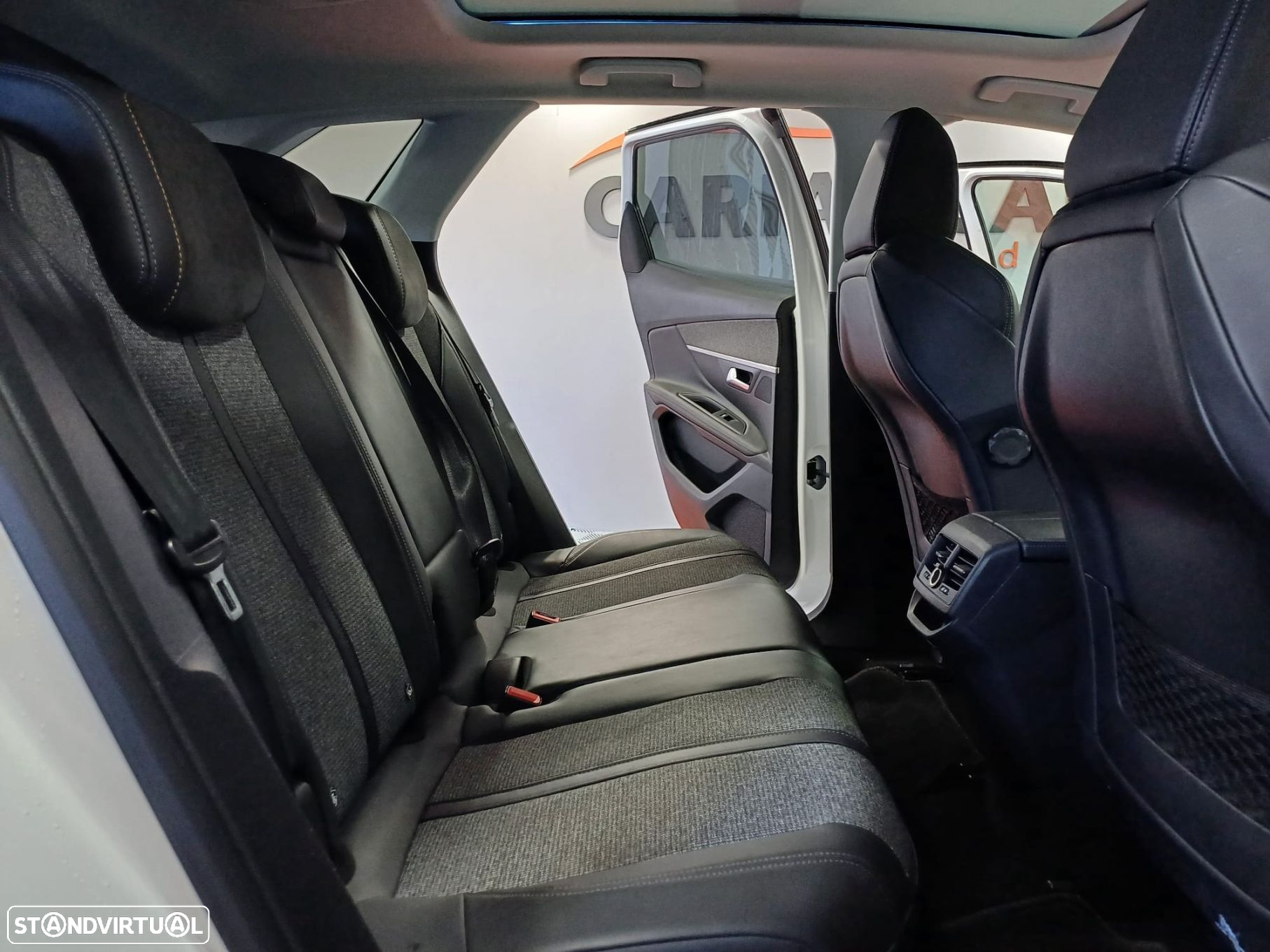 Peugeot 3008 1.2 PureTech Allure - 13