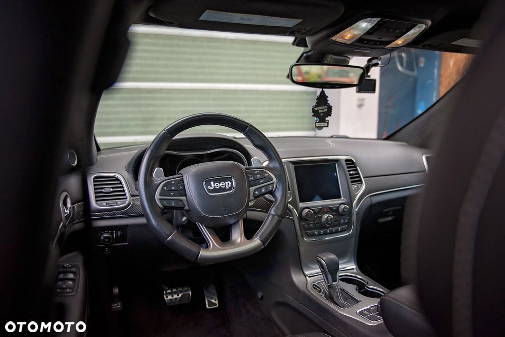Jeep Grand Cherokee 6.4 V8 SRT8 - 28