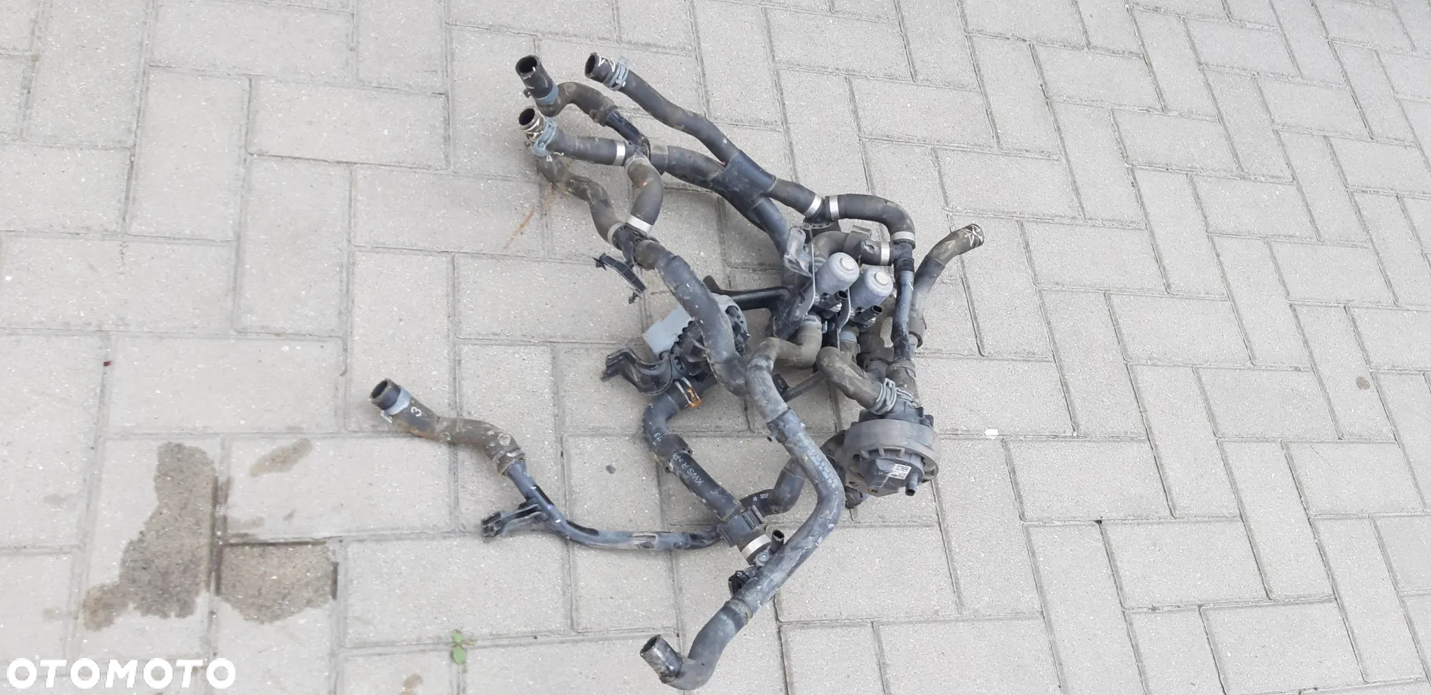 Dodatkowa pompa wody 1EA965567A 1EA965567 Volskwagen ID.3 Elektryk 150 KW 2020r - 2