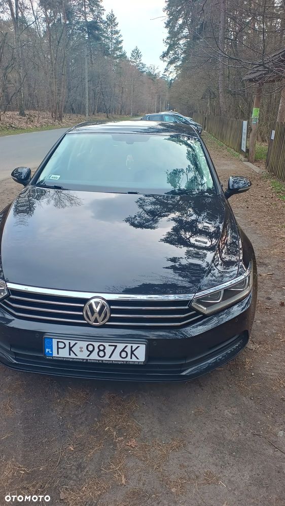 Volkswagen Passat - 2