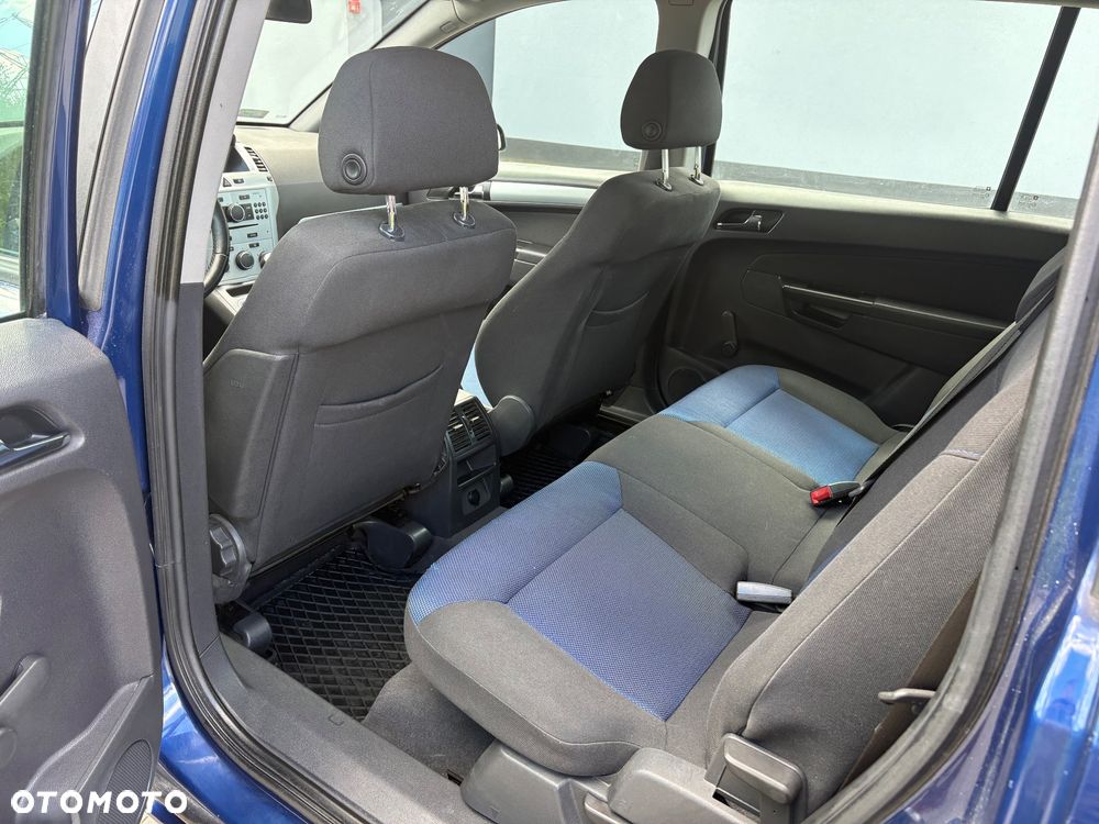 Opel Zafira 1.8 Essentia EU5 - 9