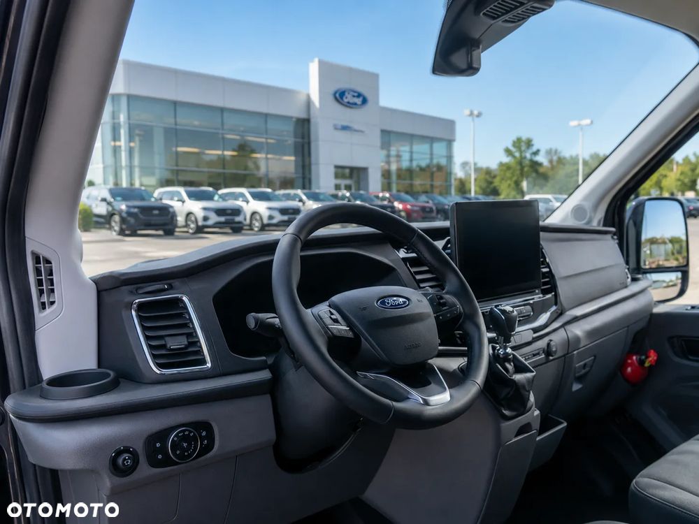 Ford Transit - 6