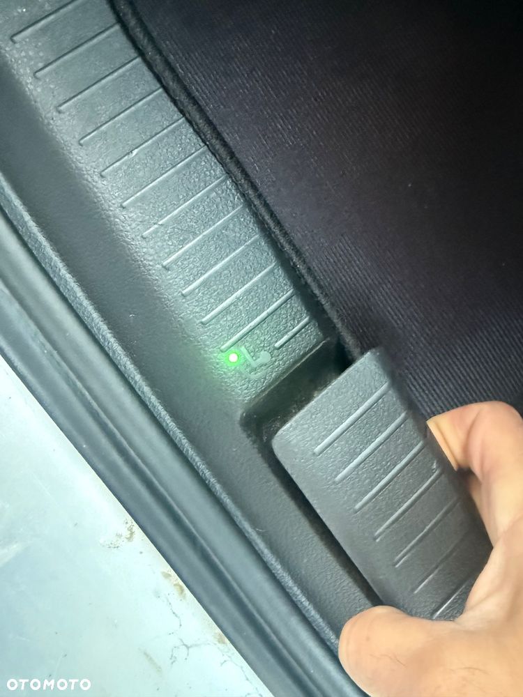 Volkswagen Golf - 11