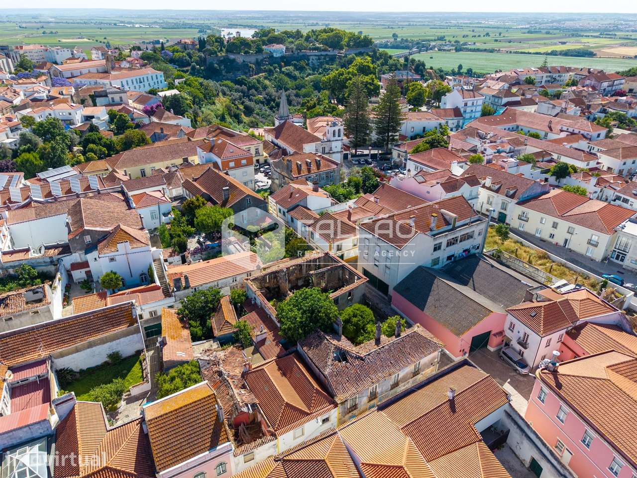 Moradia para Restaurar T0 Venda em Santarém (Marvila), Santa Iria da R - Grande imagem: 2/31
