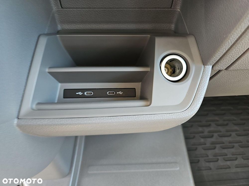 Volkswagen Crafter - 27