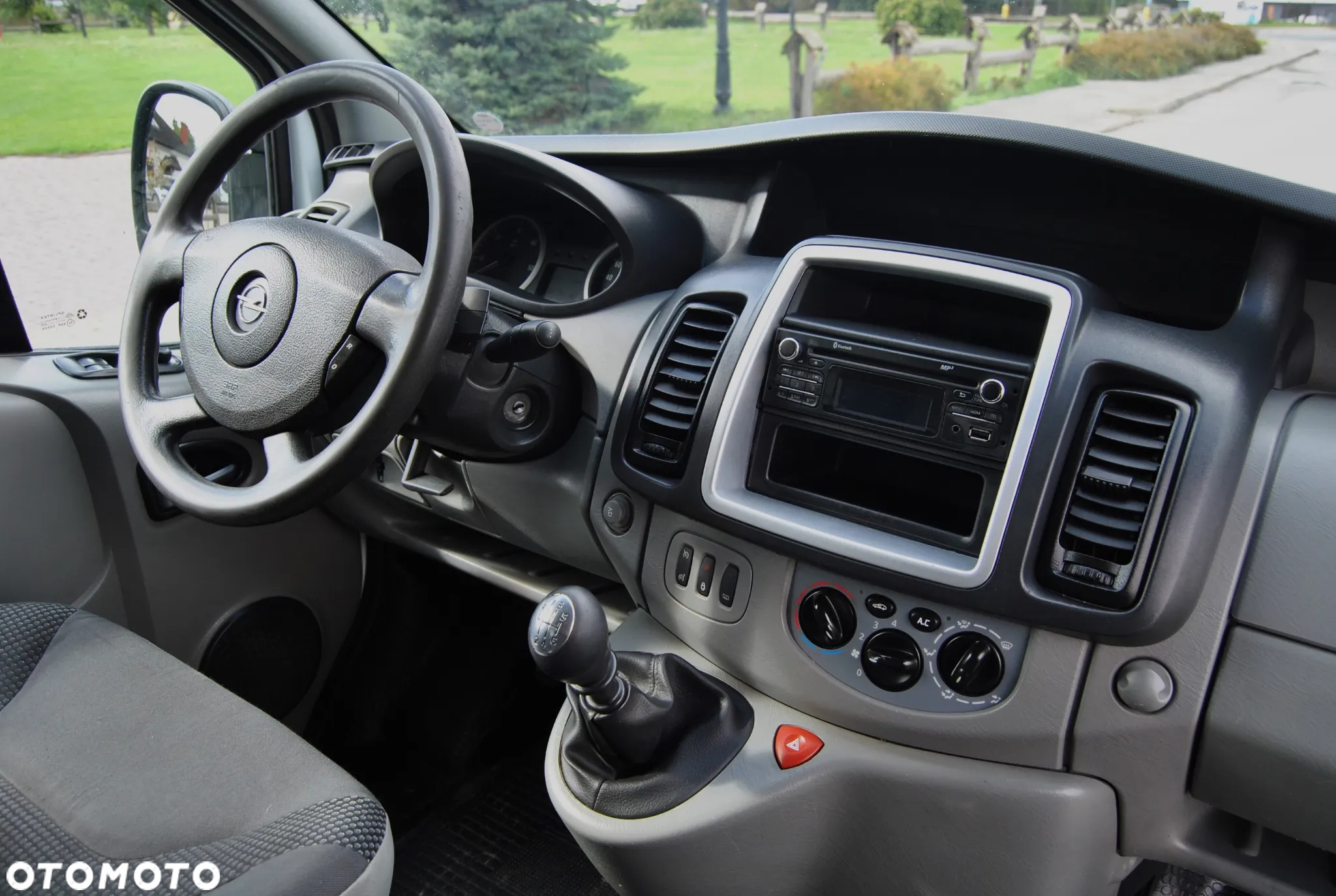 Opel Vivaro - 7