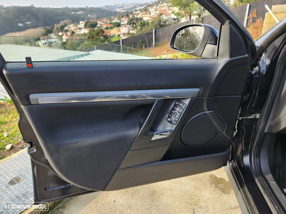 Opel Vectra Caravan 1.9 CDTi Sport - 17