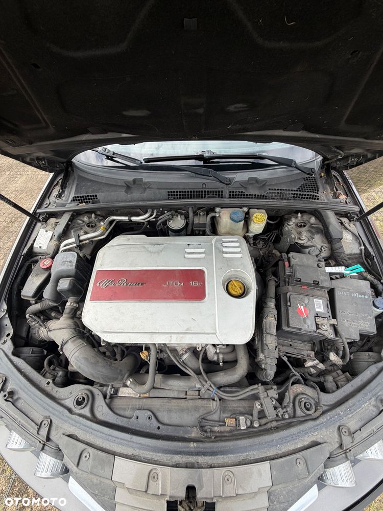 Alfa Romeo 159 1.9 JTDM 16V DPF Distinctive - 10