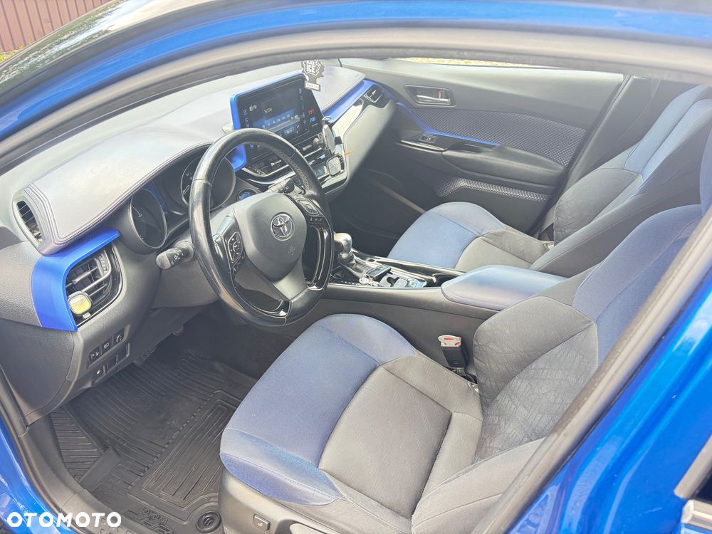 Toyota C-HR - 13