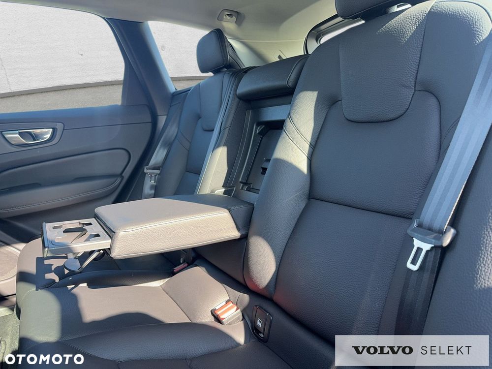 Volvo XC 60 - 18