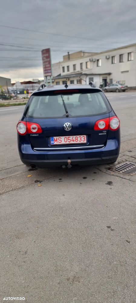 Volkswagen Passat Variant 1.6 TDI BlueMotion - 6