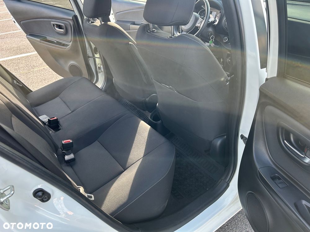 Toyota Yaris 1.5 Selection - 13
