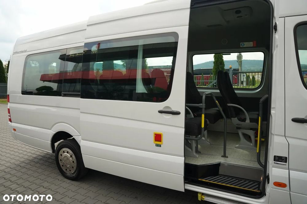 Mercedes-Benz / SPRINTER 516 / KLIMATYZACJA / SPROWADZONY / - 34
