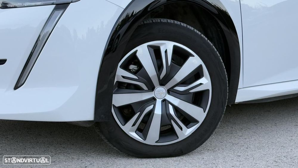 Peugeot e-208 50 kWh Active Pack - 11