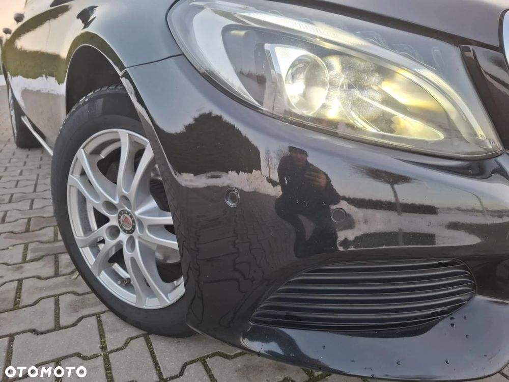 Mercedes-Benz Klasa C - 16