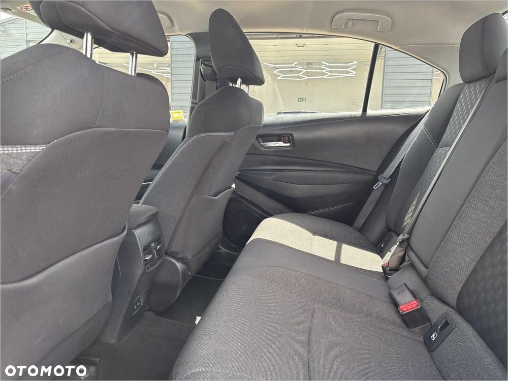 Toyota Corolla 1.8 Hybrid Comfort - 11