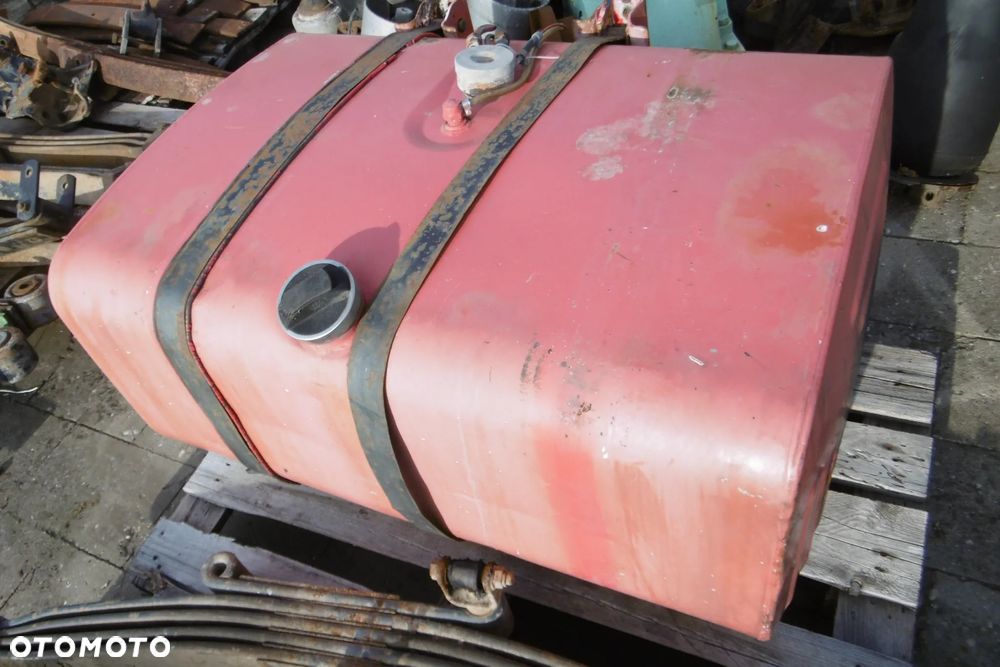 Zbiornik Paliwa Scania budowlany - 2