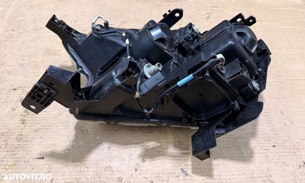 Far dreapta complet FORD RANGER  an 2016-2019 cod JB3B-13D154/5-J - 5