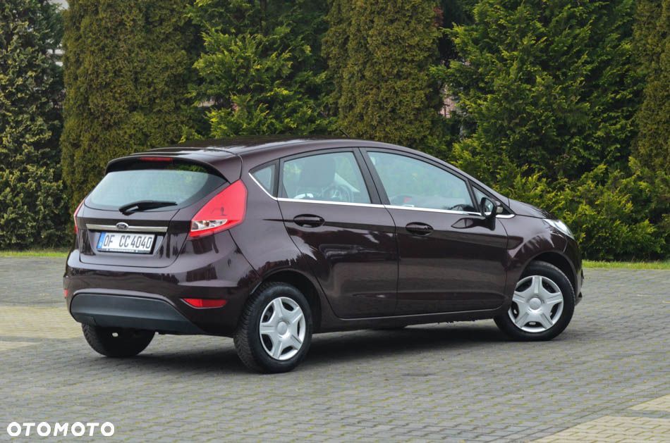 Ford Fiesta 1.25 Champions Edition - 20