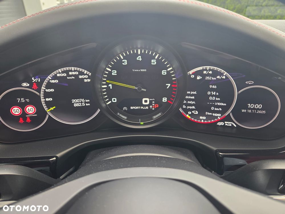 Porsche Panamera - 10