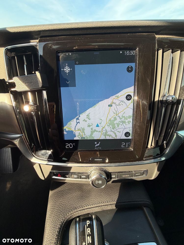 Volvo S90 - 12