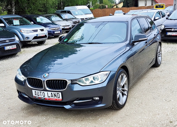 BMW Seria 3 318d Touring Sport Line