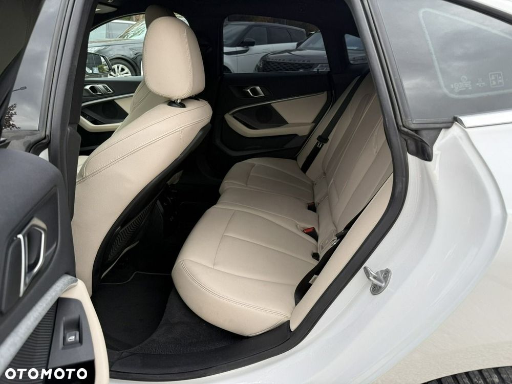 BMW Seria 2 - 24
