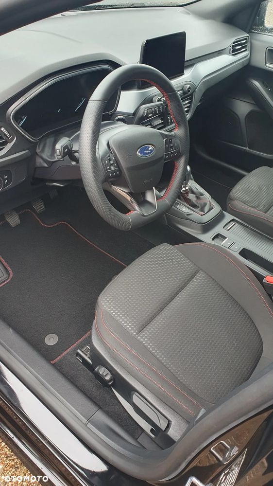 Ford Focus 1.0 EcoBoost Hybrid ST-LINE STYLE - 9