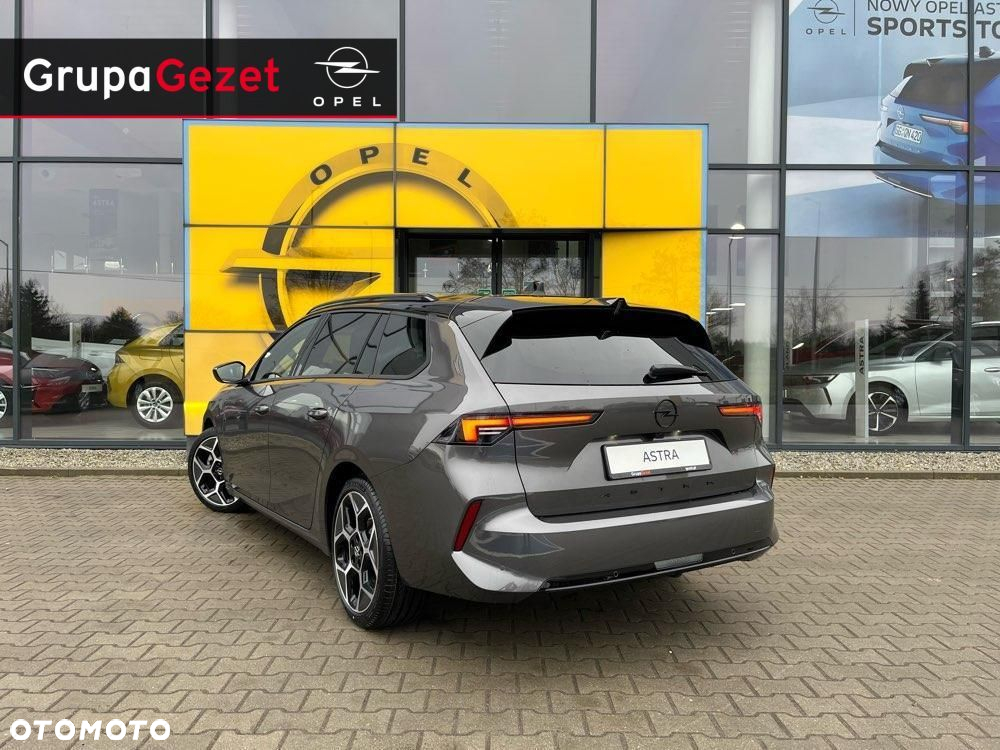 Opel Astra - 2
