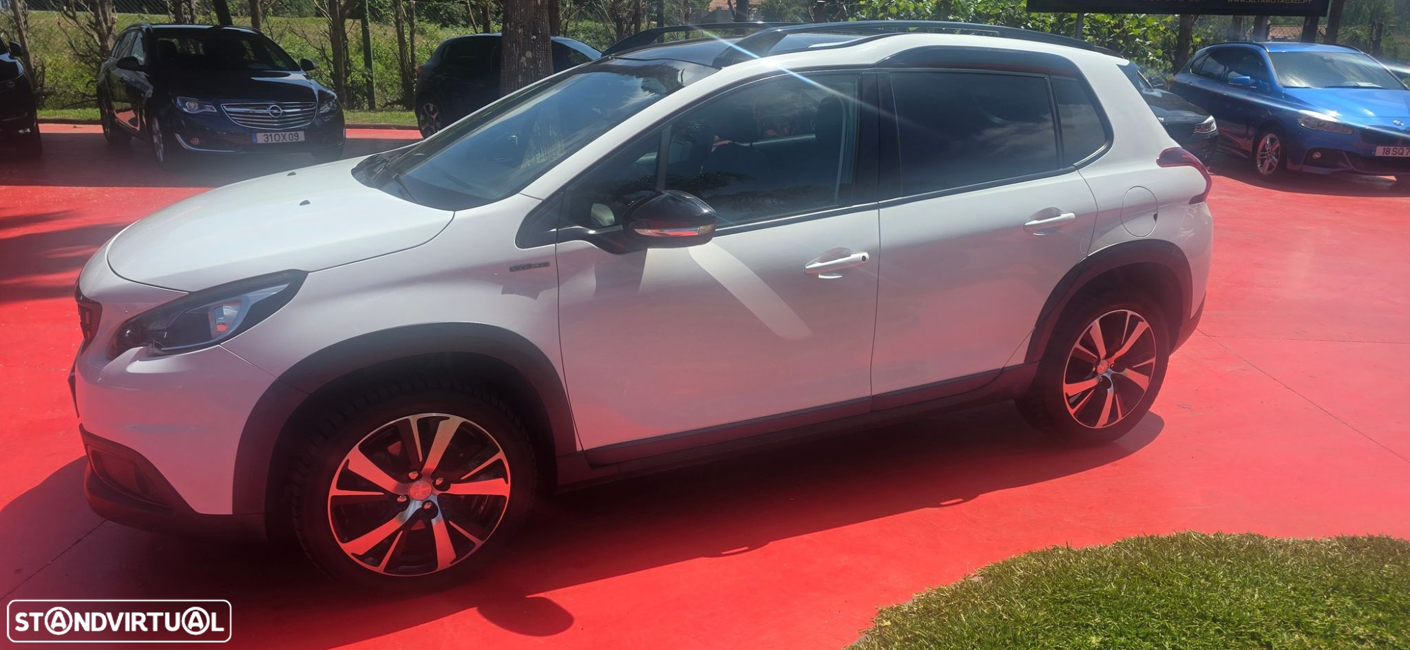 Peugeot 2008 1.2 PureTech GT Line - 2