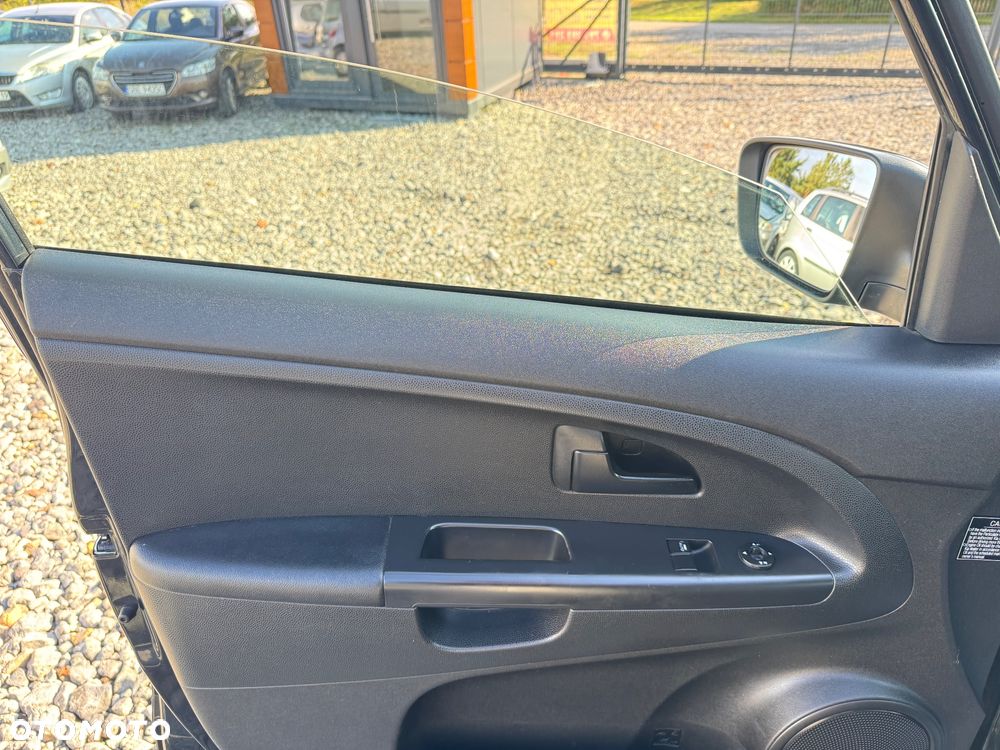 Kia Venga 1.4 CRDi M - 10