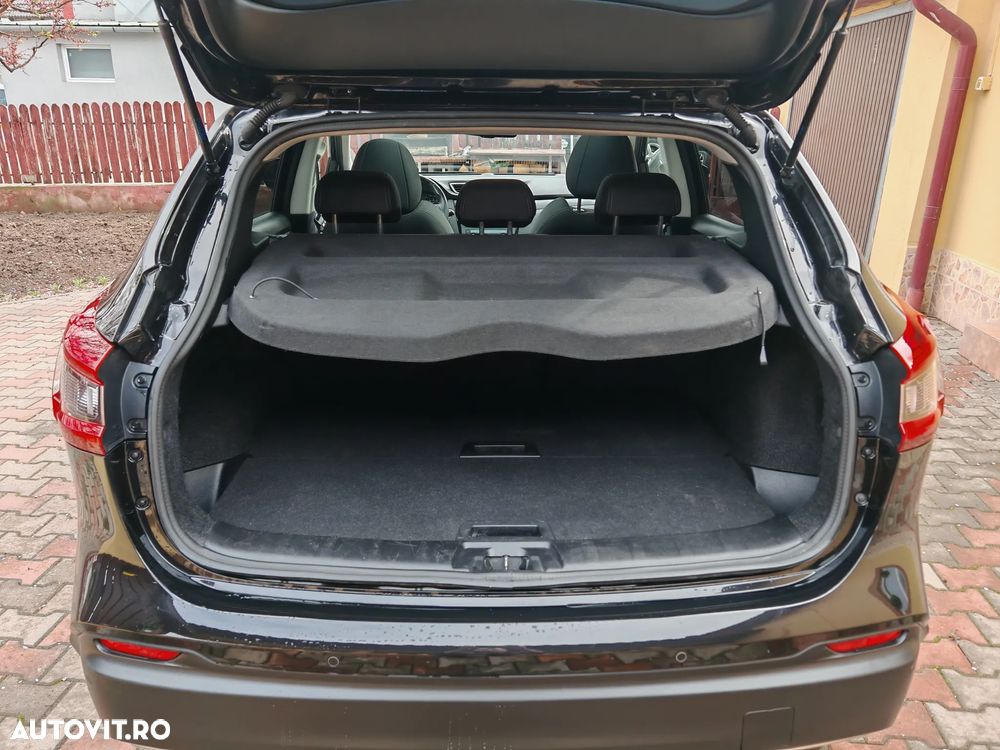 Nissan Qashqai 1.2 DIG-T 360 - 26