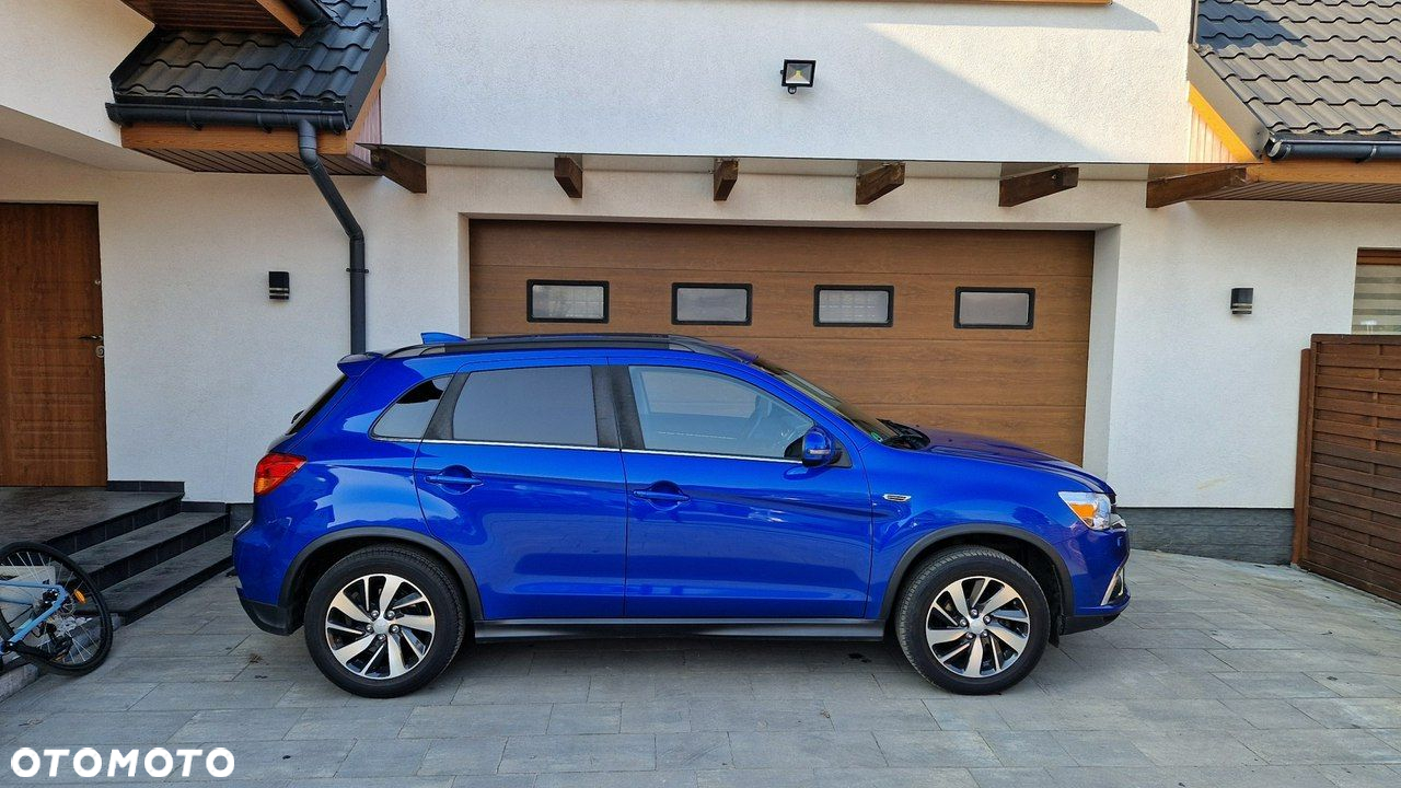 Mitsubishi ASX - 5