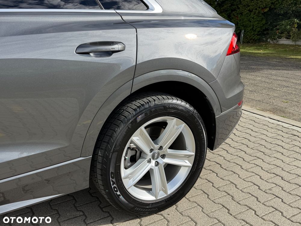 Audi Q8 55 TFSI mHEV Quattro Tiptronic - 39
