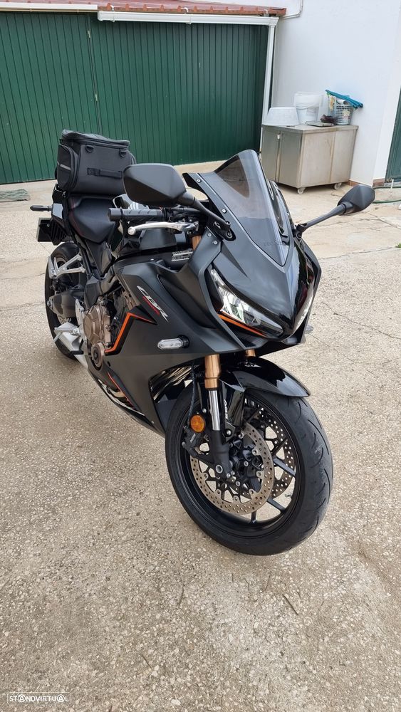 Honda CBR CBR650R - 1