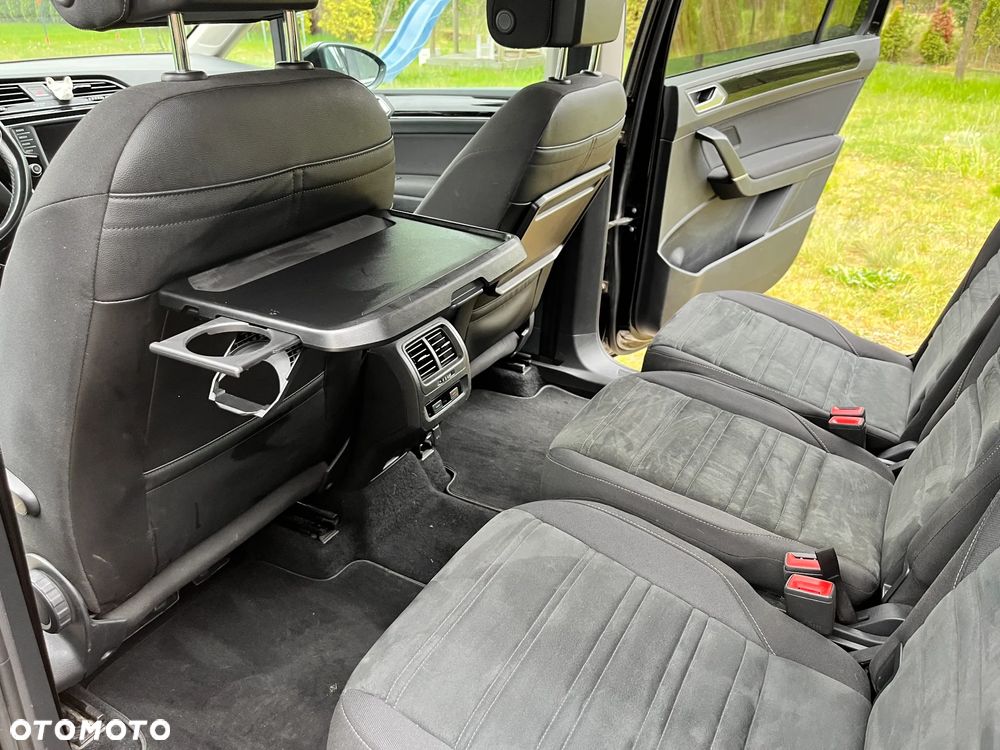 Volkswagen Touran 1.4 TSI BMT Highline DSG - 12